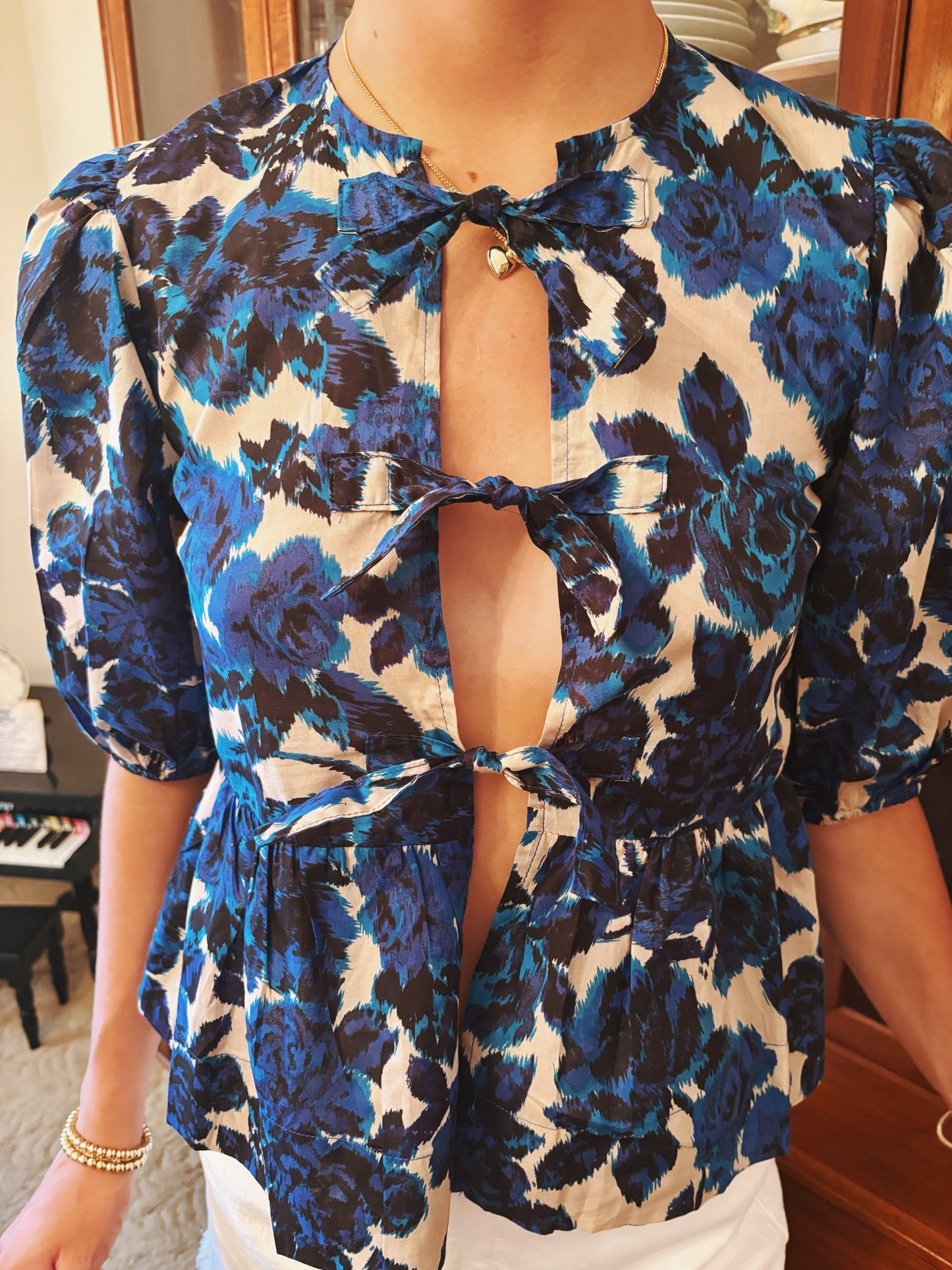 Ronnie Blue Flower Top